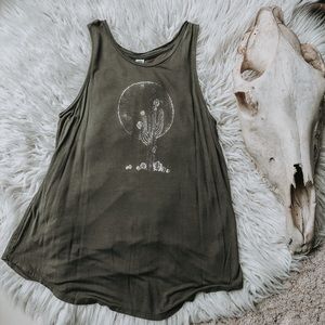 Old navy green cactus tank